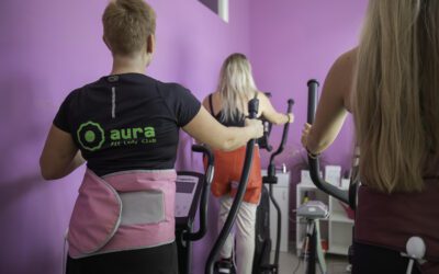 Sychravé dny: Zahřát se můžete s námi v Aura Fit