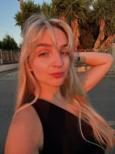 monika medailonek
